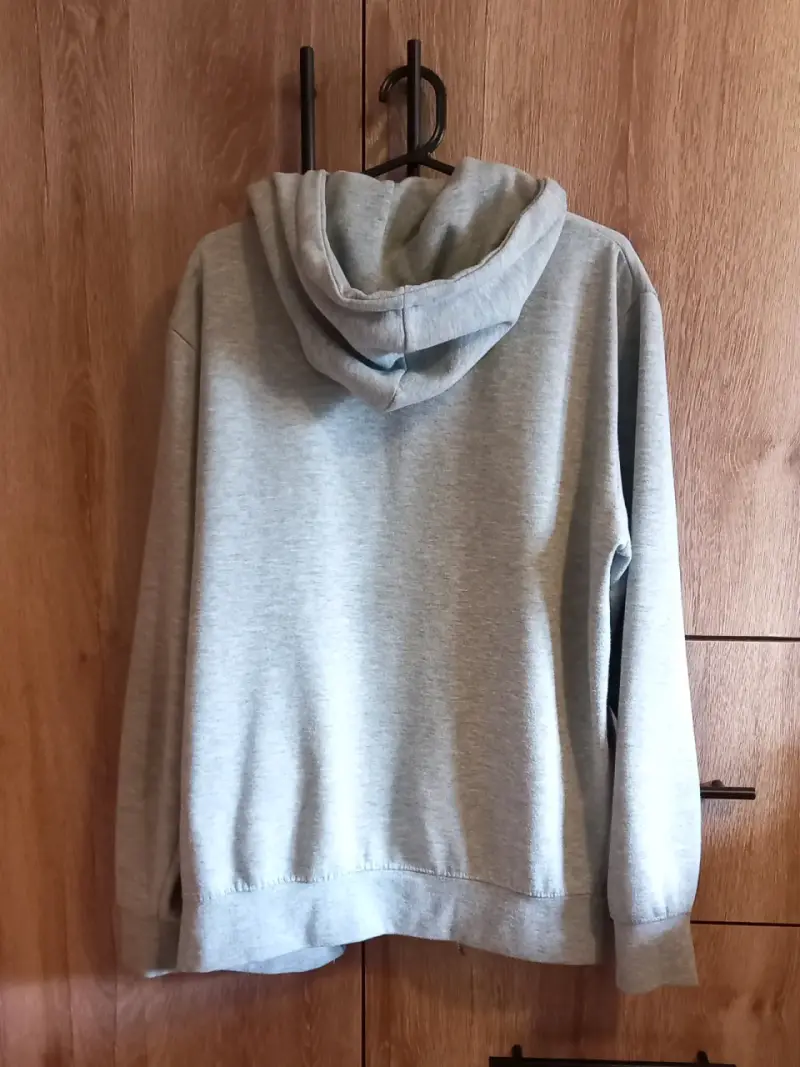 Polerón gris - talla M - 4