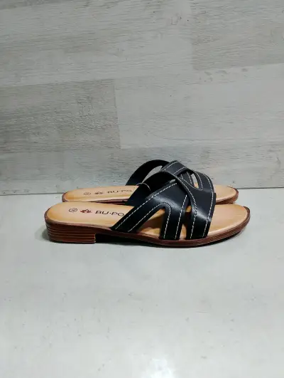 Sandalias planas de cuero negro Bupo - miniatura 2