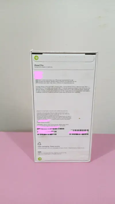 iPhone 17 Pro color naranja sellado en caja - miniatura 3