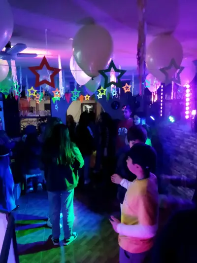 DJ para todo tipo de eventos - miniatura 3