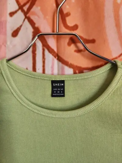 Polera Crop Top Verde para Mujer - miniatura 3