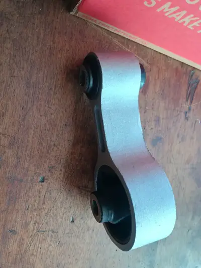 Soporte de motor para mazda 6 - miniatura 1
