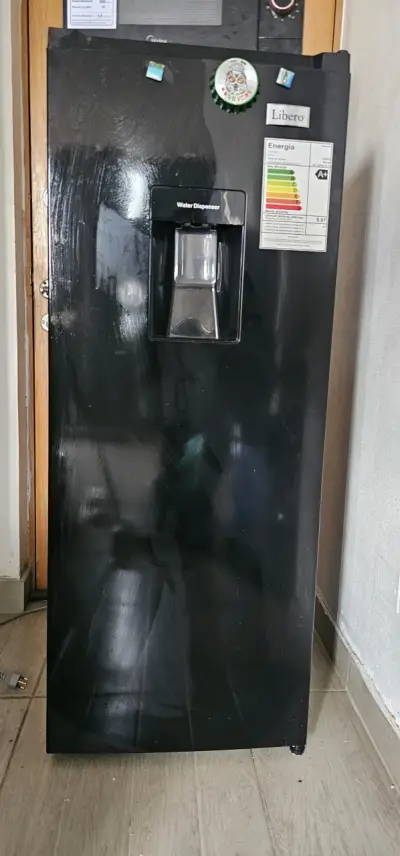 Refrigerador Libero compacto con congelador - miniatura 5