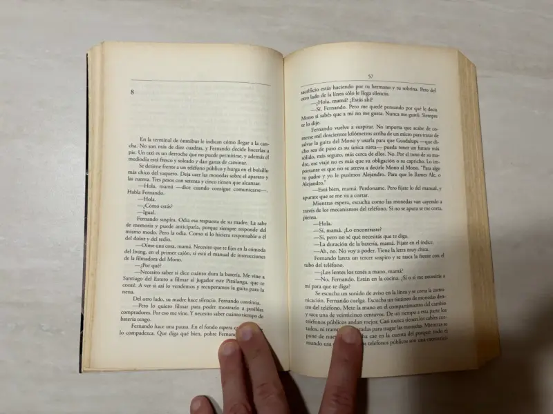 Libro 'Papeles en el viento' de Eduardo Sacheri - 2