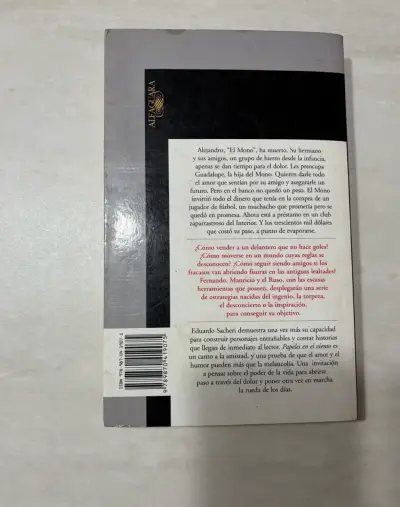 Libro 'Papeles en el viento' de Eduardo Sacheri - miniatura 3