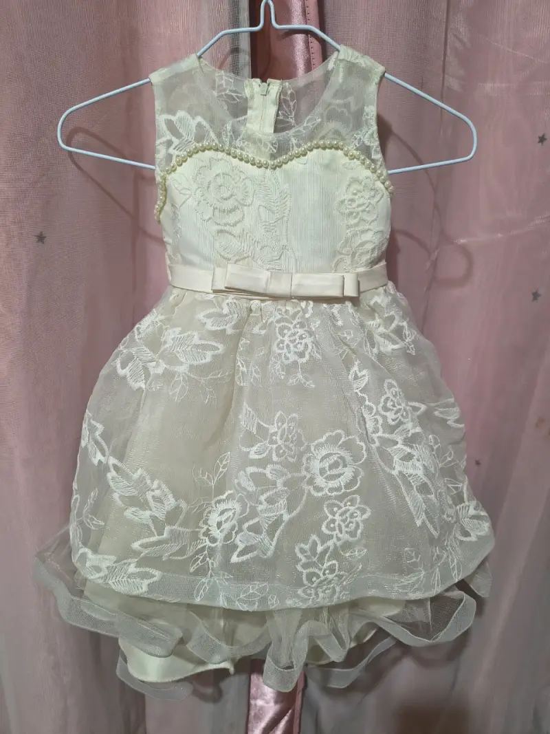 Vestido de princesa amarillo para niña - 5