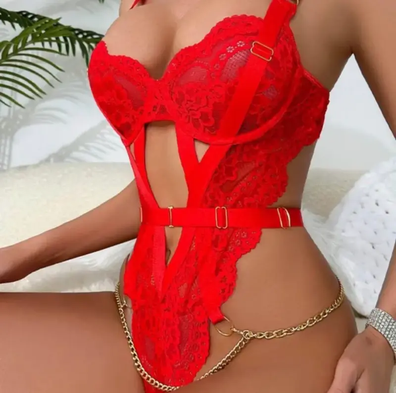 Body de encaje rojo con tirantes ajustables - 2