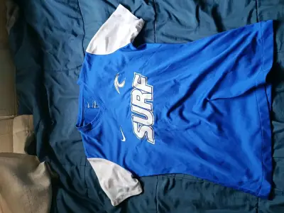 Camiseta Deportiva Nike - miniatura 1