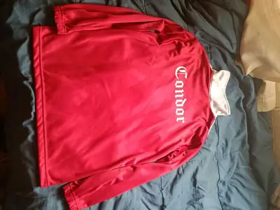 Chaqueta deportiva roja y blanca Cóndor - miniatura 2