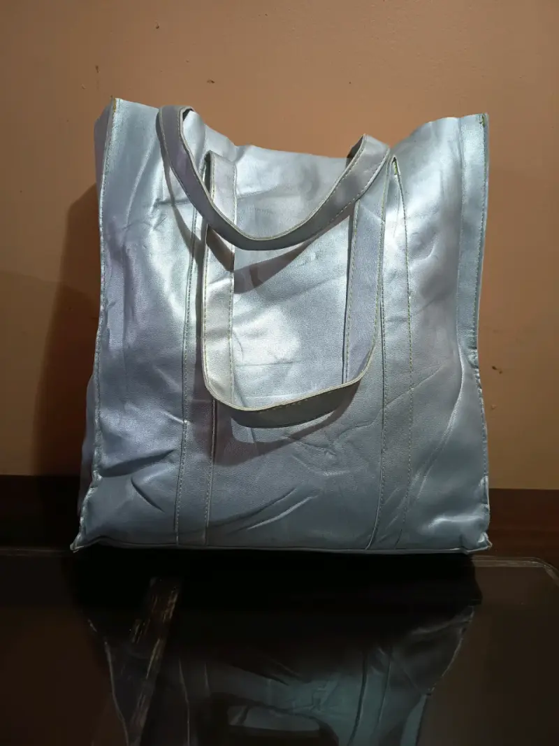Bolso de mano plateado Issey Miyake - 3