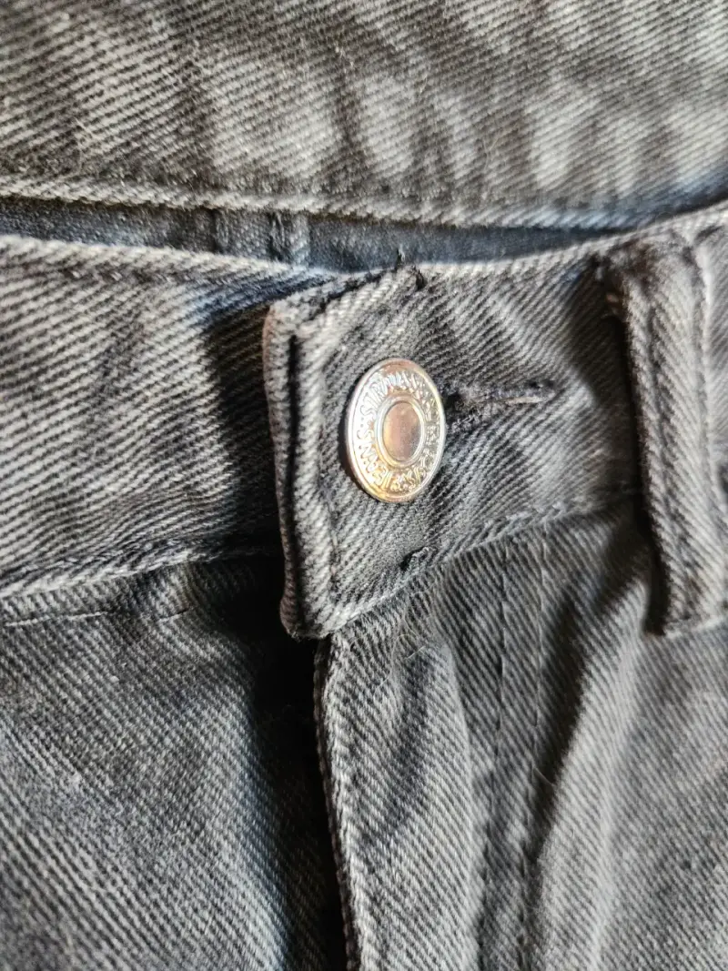Shorts de mezclilla negros para mujer - 5