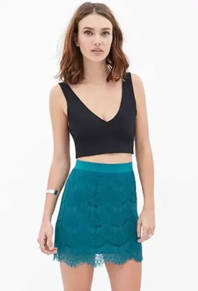 Falda corta de encaje verde para mujer - miniatura 2