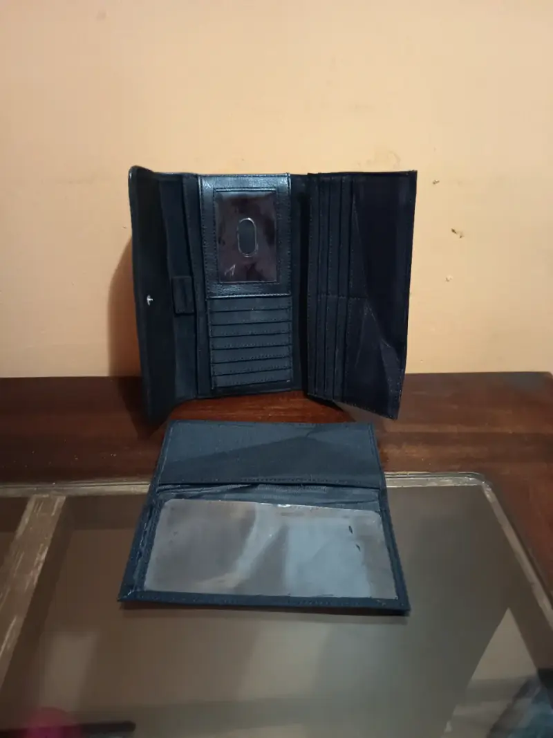 Cartera de mano negra Nine West con cierre - 3