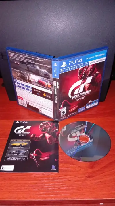 Lote de Juegos PS4: UFC, FIFA, Gran Turismo y Más - miniatura 3