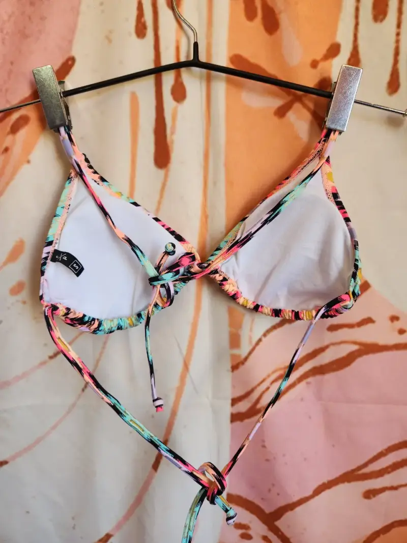 Bikini estampado geométrico colorido - 6