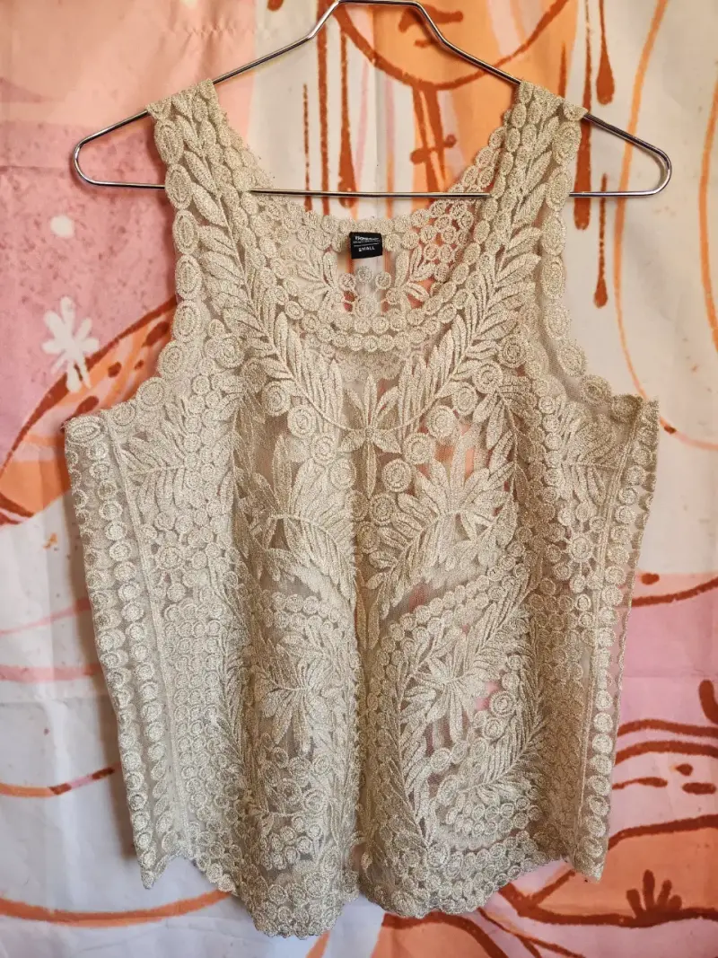 Blusa sin mangas de encaje beige para mujer - 3