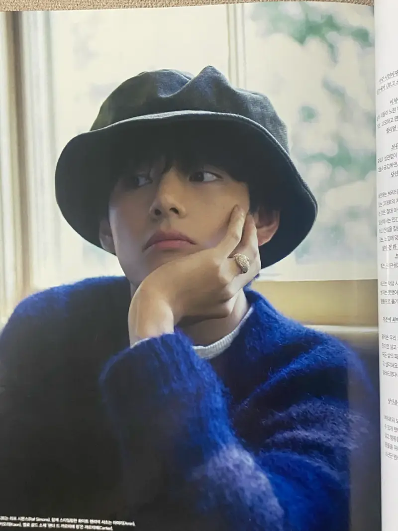 BTS Taehyung V  Revista Vogue Korea - 4