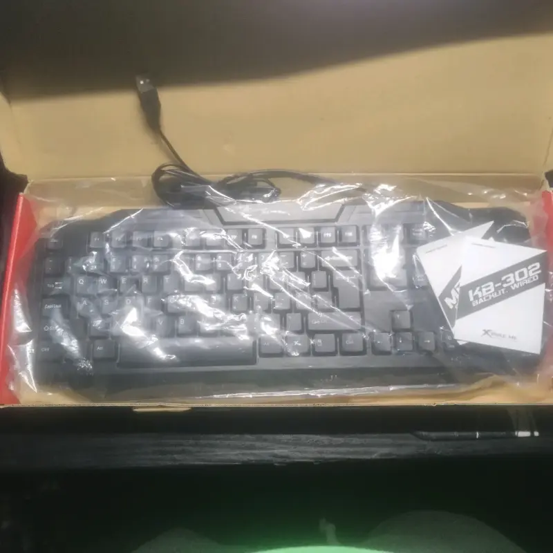 Teclado Gamer Xtrike Me Rainbow Retroiluminado - 2