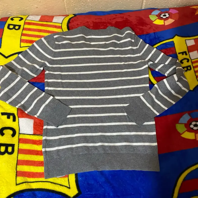 Suéter Aeropostale Talla S - 4
