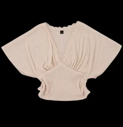Blusa de encaje beige con escote en V - miniatura 3