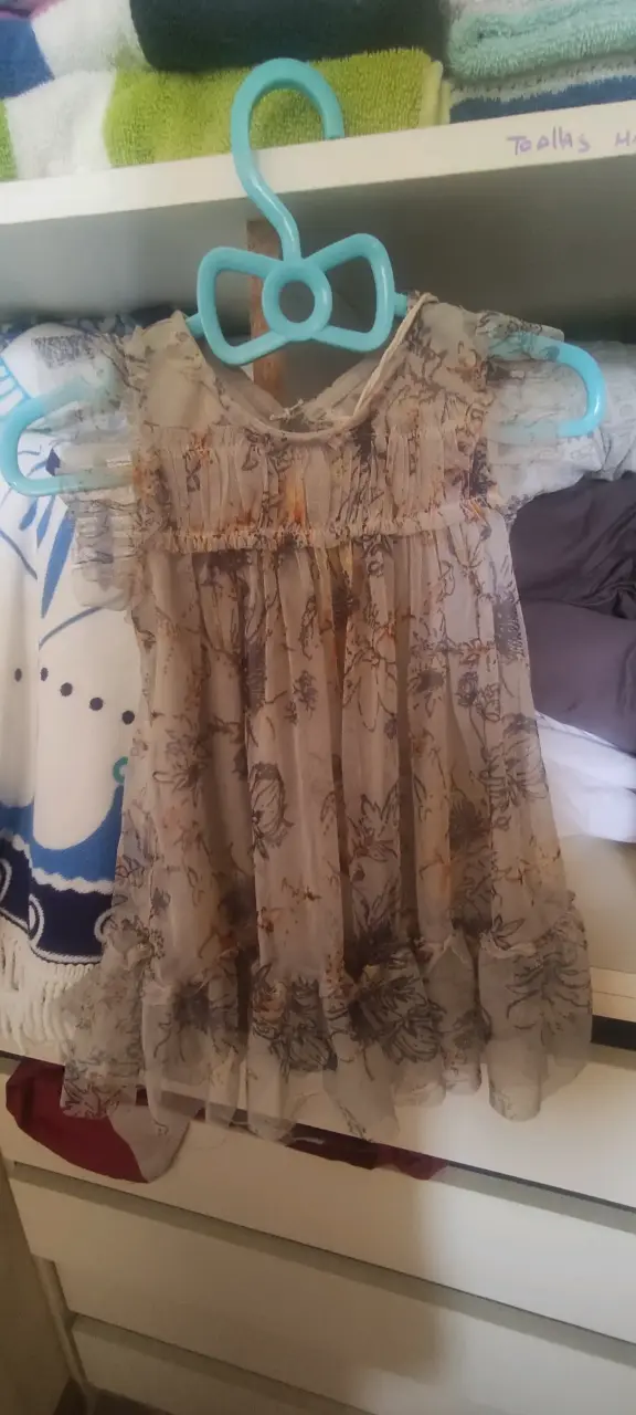 Lote de vestidos para niña en varios colores y estilos - 6