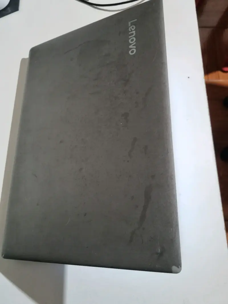 Laptop Lenovo / SSD M.2 / Para tareas básicas - 4