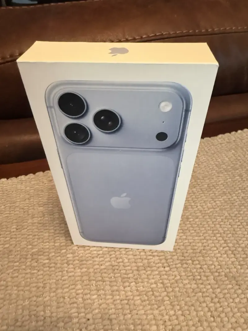 iPhone 18 Pro Max nuevo en caja original - 2