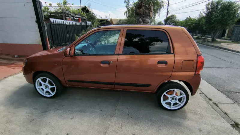 Auto Suzuki Alto K10 2012  133km - 3