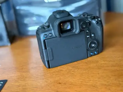 Cámara mirrorless Canon EOS R5 Mark II - miniatura 3