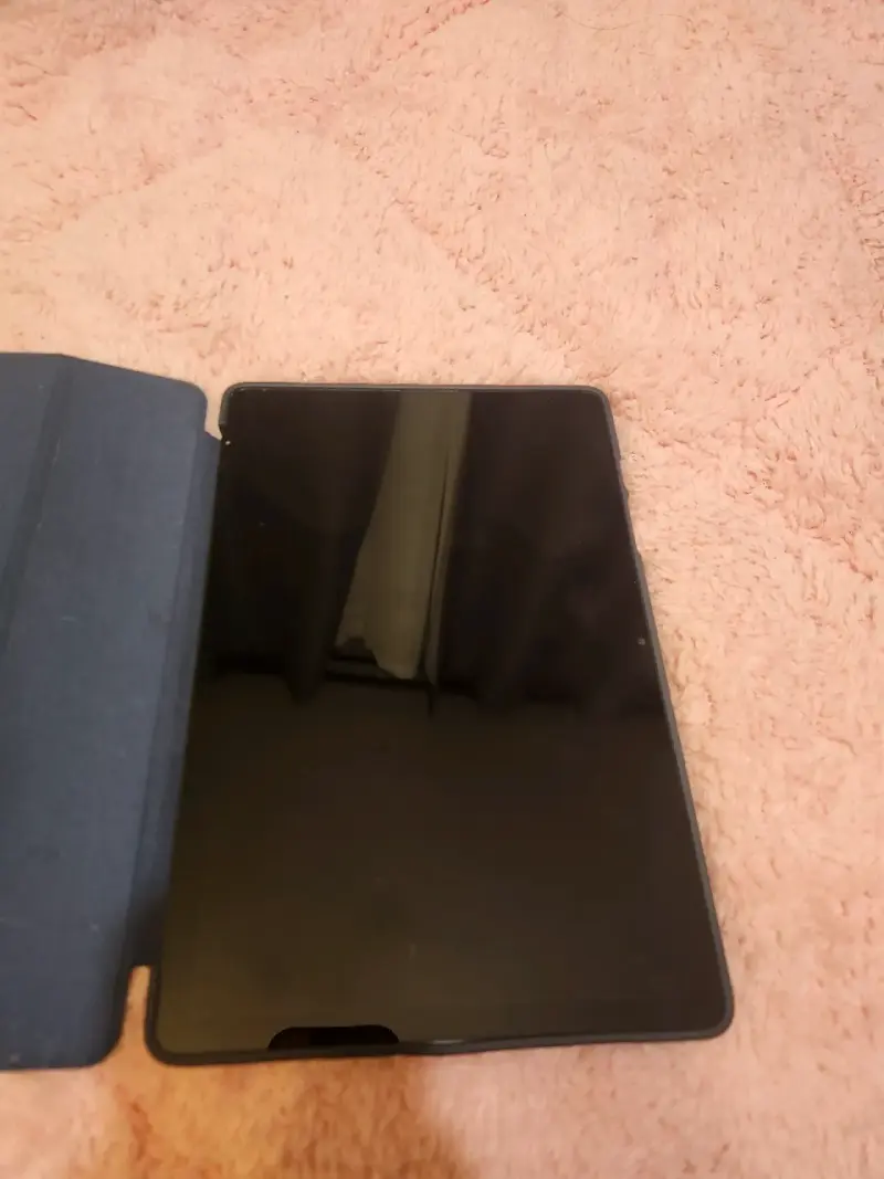 Tablet Samsung Galaxy Tab a9 plus en buen estado - 3