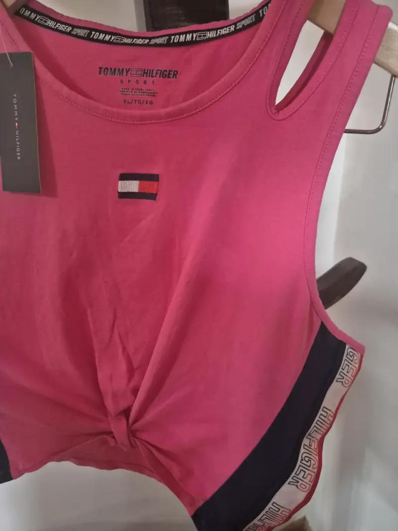 Top deportivo rosa Tommy Hilfiger para mujer - 2