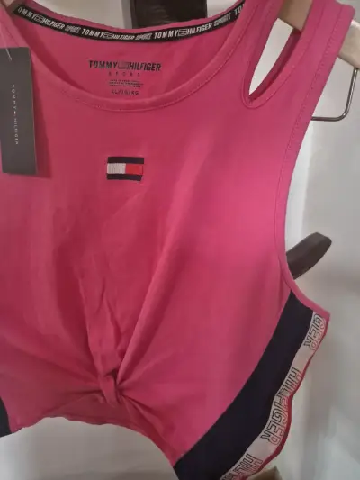 Top deportivo rosa Tommy Hilfiger para mujer - miniatura 2