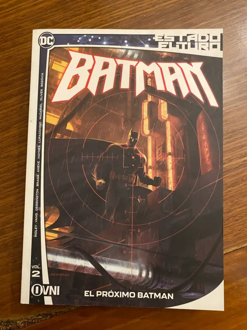Cómics Batman Estado futuro Vol. 1 y 2 - 4