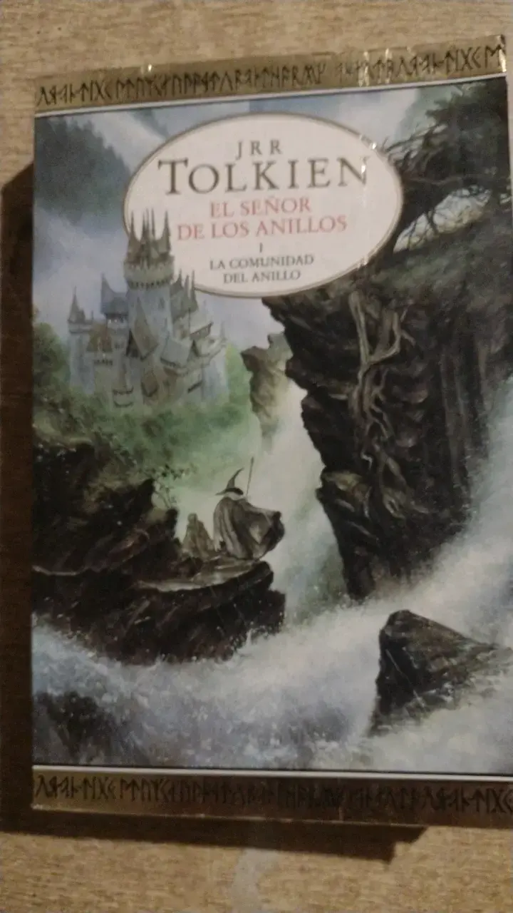 Libro El Señor de los Anillos: La Comunidad del Anillo de J.R.R. Tolkien - 1
