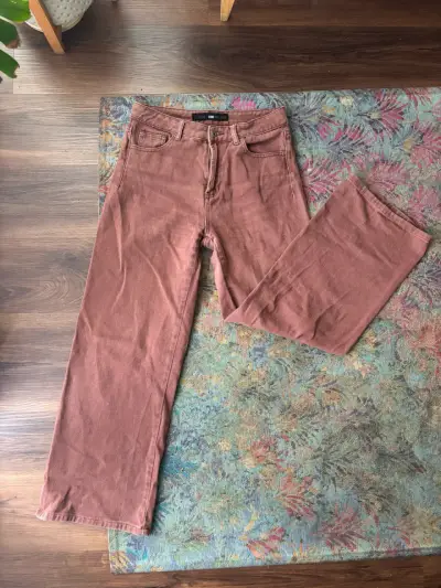 Jeans de mezclilla en varios colores para mujer - miniatura 1