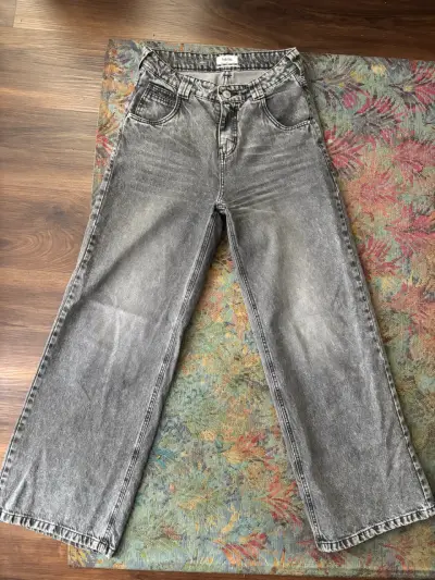Jeans de mezclilla en varios colores para mujer - miniatura 3