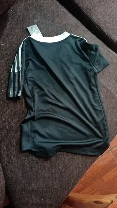 Camiseta Adidas Colo-Colo talla 8 - miniatura 2