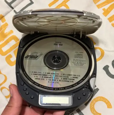 Reproductor de CD portátil Aiwa con DSL - miniatura 2
