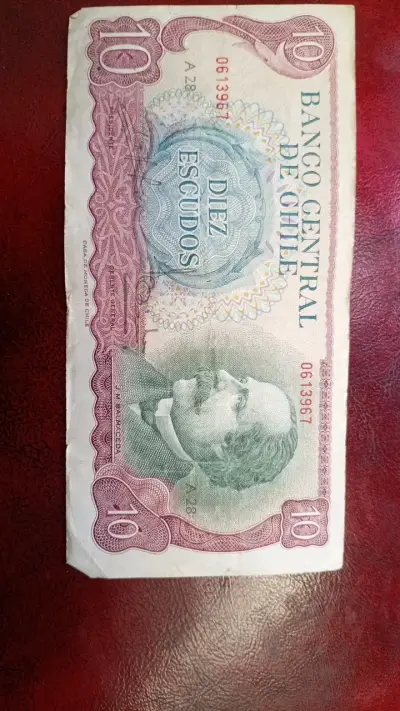 Billete antiguo de 10 escudos de Chile - miniatura 1