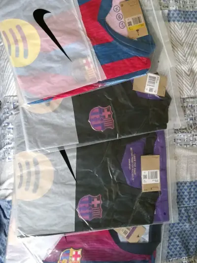 Camisetas de fútbol (Descripción) - miniatura 3