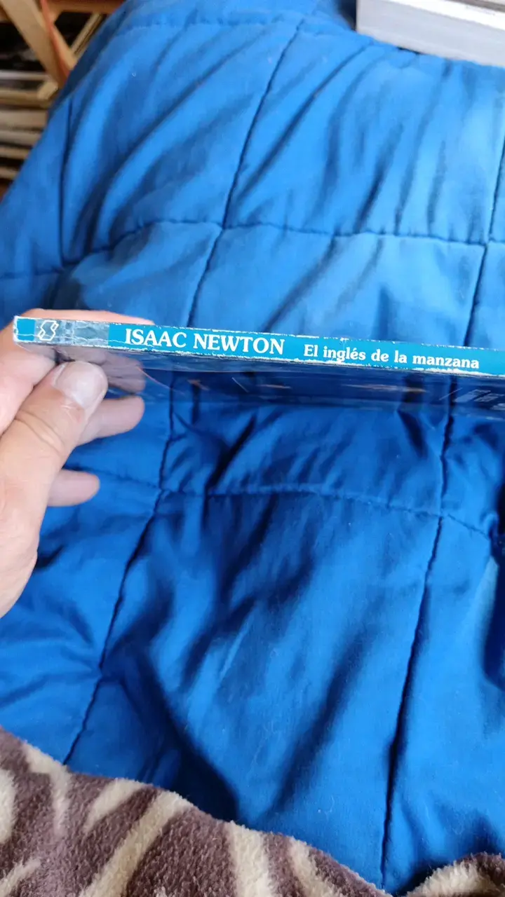 Libro Isaac Newton El Inglés de la Manzana - 3