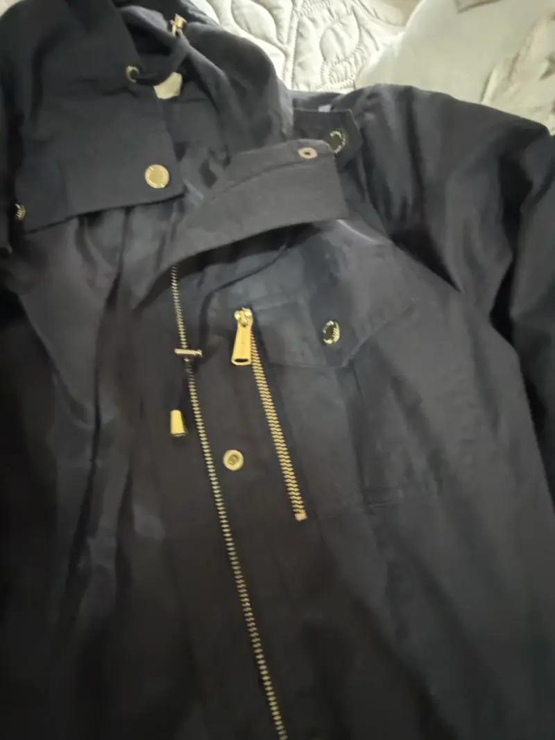 Chaqueta negra Michael kors ,para dama. - 2