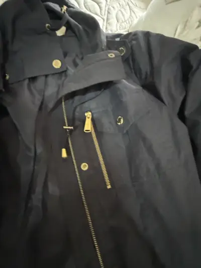 Chaqueta negra Michael kors ,para dama. - miniatura 2