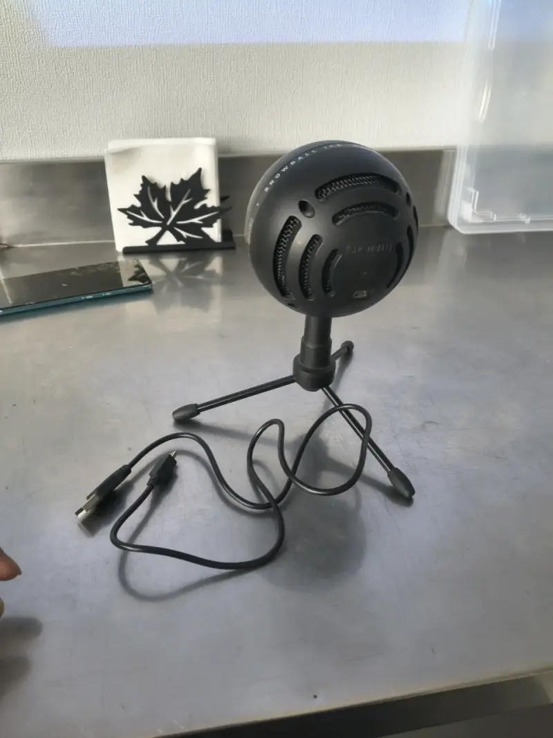 Micrófono USB Blue Snowball Negro con Trípode - 2
