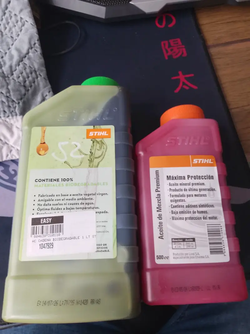 Aceite Stihl para cadena y mezcla 1L y 500cc - 1