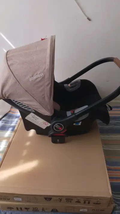 Silla de Auto Bebesit para Bebé con Capota - miniatura 2