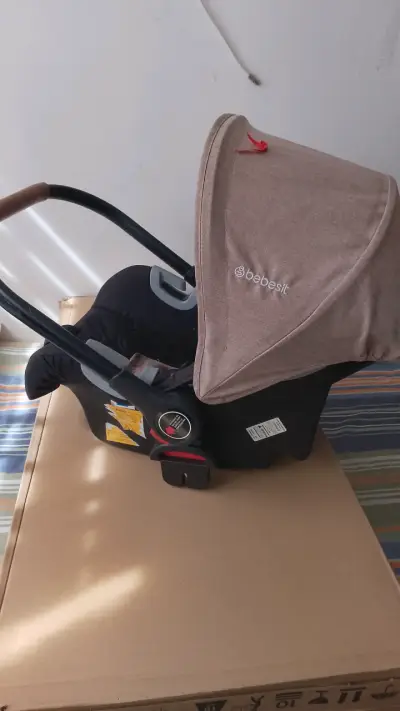 Silla de Auto Bebesit para Bebé con Capota - miniatura 3