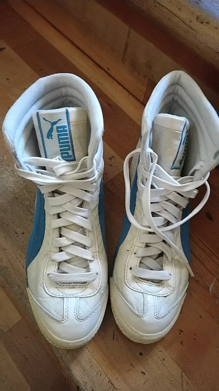 Zapatillas deportivas Puma blancas y azules - 3