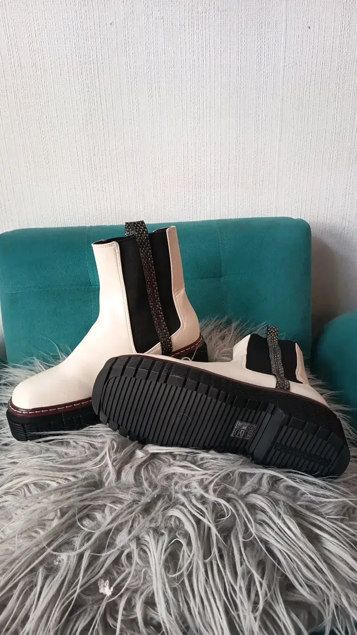 Botines Chelsea blancos con suela gruesa - 2