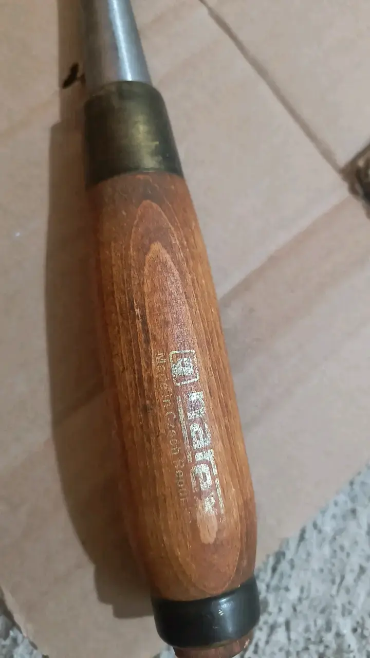 Formón de madera con mango ergonómico - 3